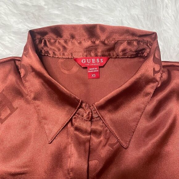 Guess Satin Logo Bronze Brown Blouse Long Sleeve Button Up Size XS Classic Elega - Picture 3 of 12